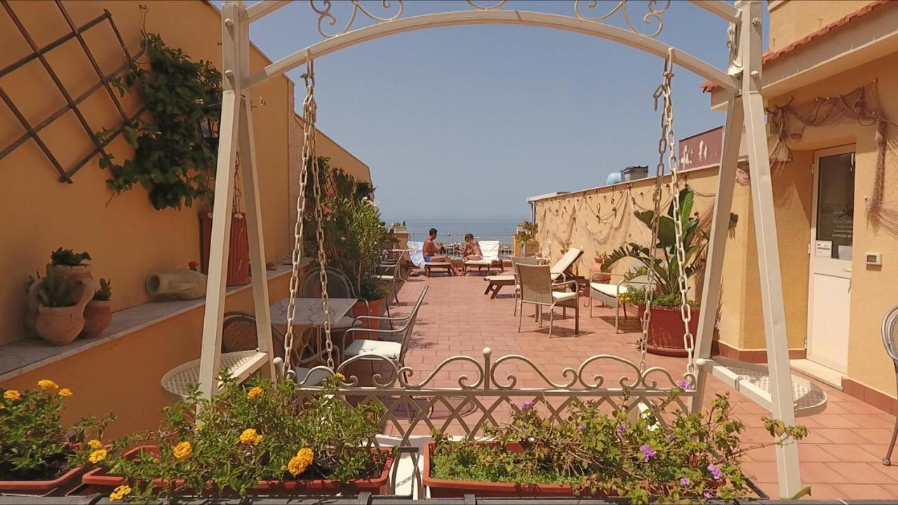 Palermo Mare Holidays Sferracavallo Exterior photo
