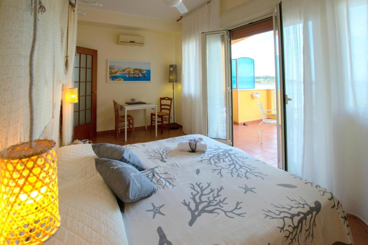 Palermo Mare Holidays Sferracavallo Exterior photo